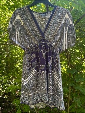 Vintage Angie Navy Paisley Print V-Neck Tunic Top